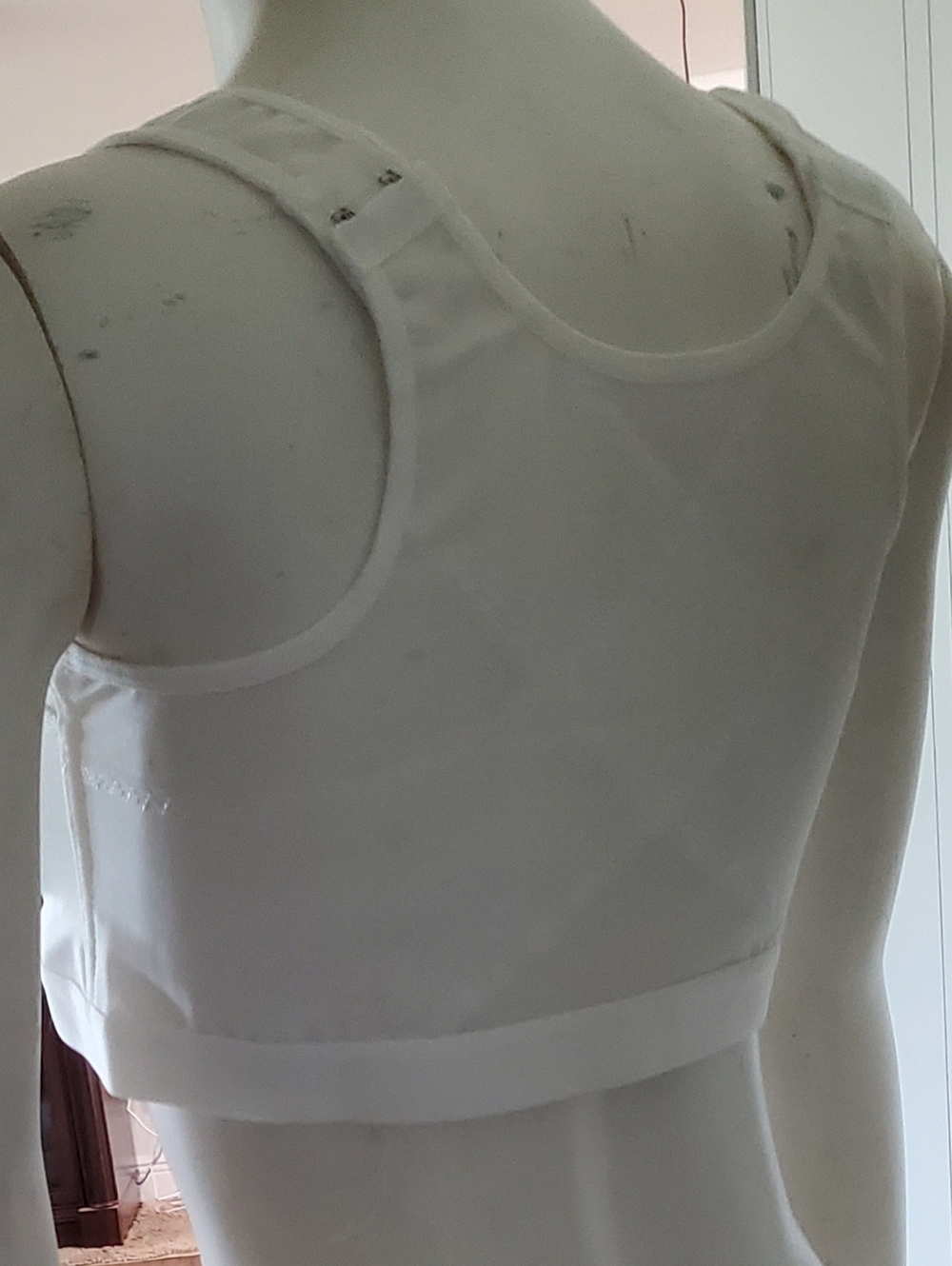 Front-Closure White Support Bra - Picture 2 of 3